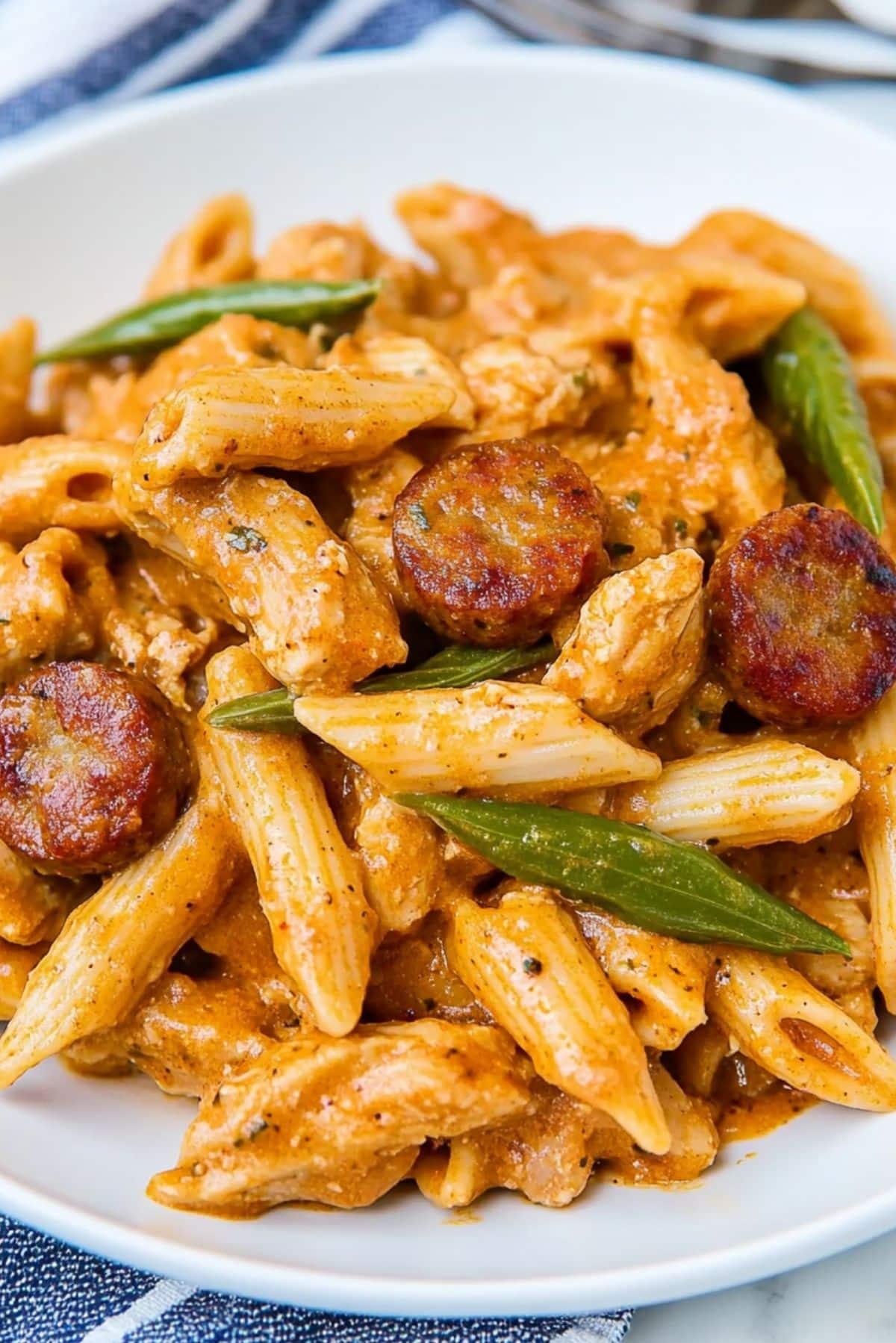 Creamy Cajun Chicken & Sausage Pasta – A Flavor-Packed Delight
