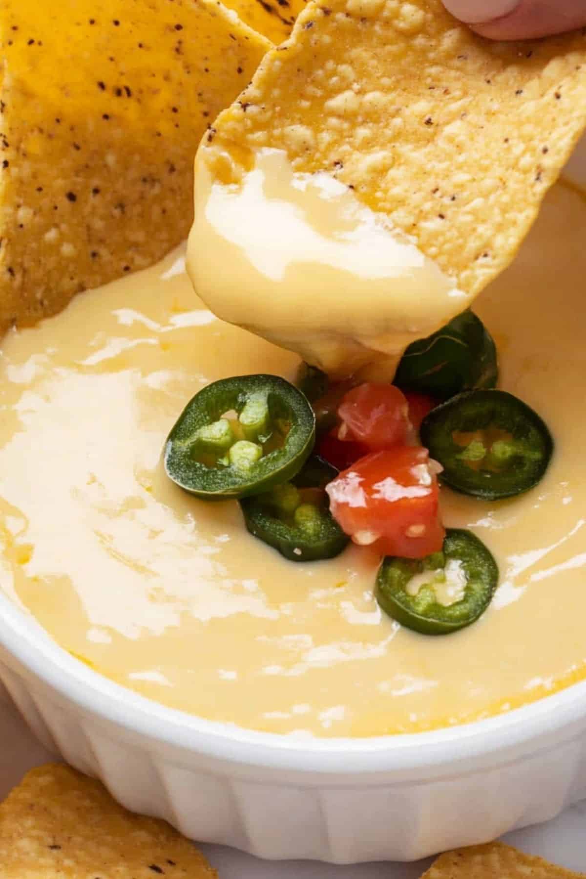 The Easiest 5-Ingredient Queso You’ll Ever Make