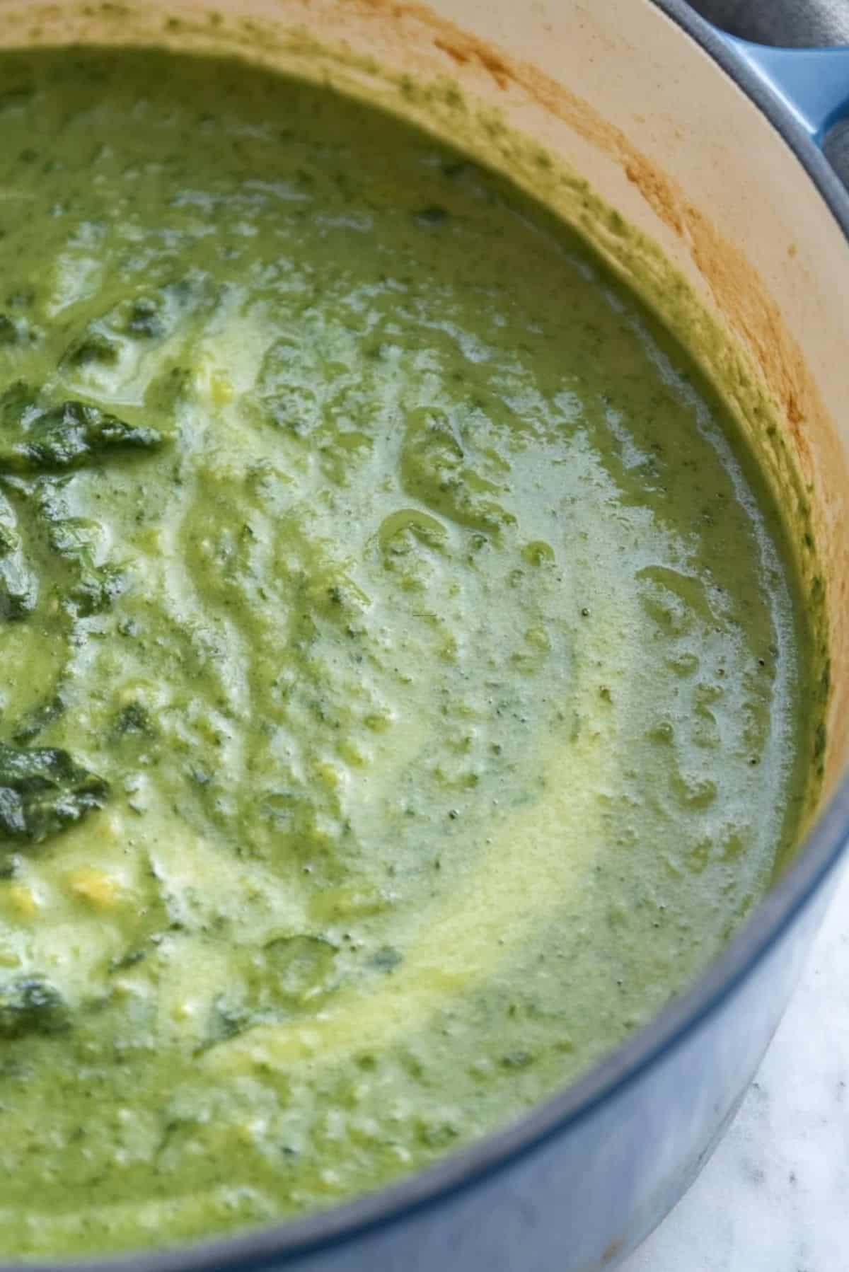 Spinach Cheddar Soup – Creamy, Cheesy, and Packed with Greens