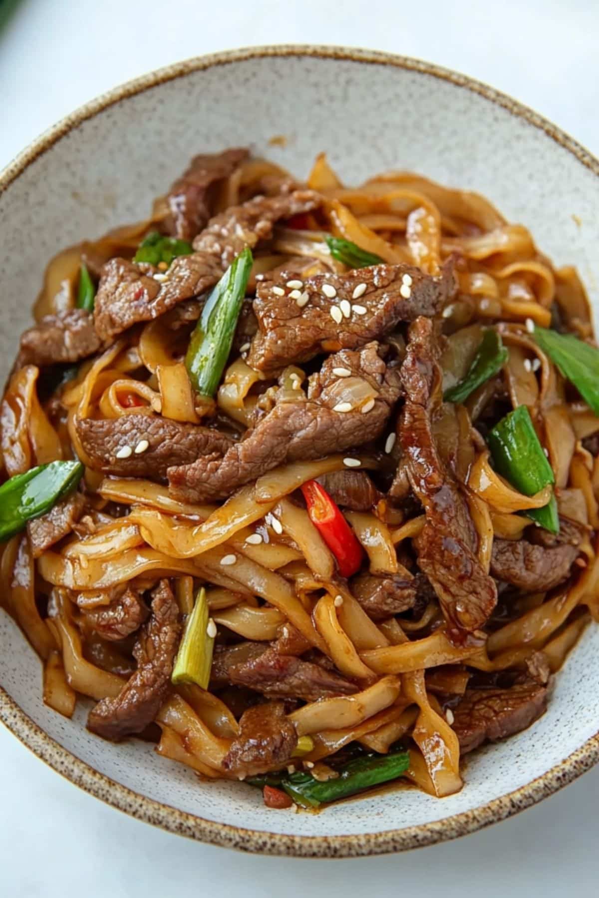 Stir-fried Beef with Flat Rice Noodles