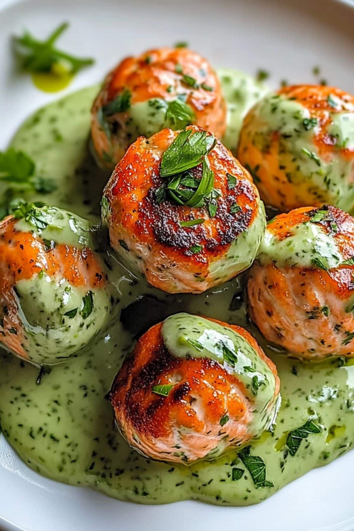 Salmon Balls with Creamy Avocado Sauce: Healthy Dinner Ideas