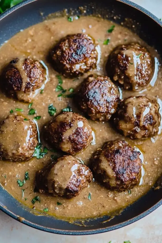 Meatballs with Gravy 4 Meatballs with Gravy