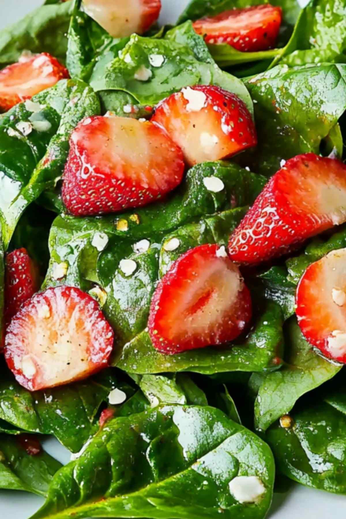 Spinach and Strawberry Salad